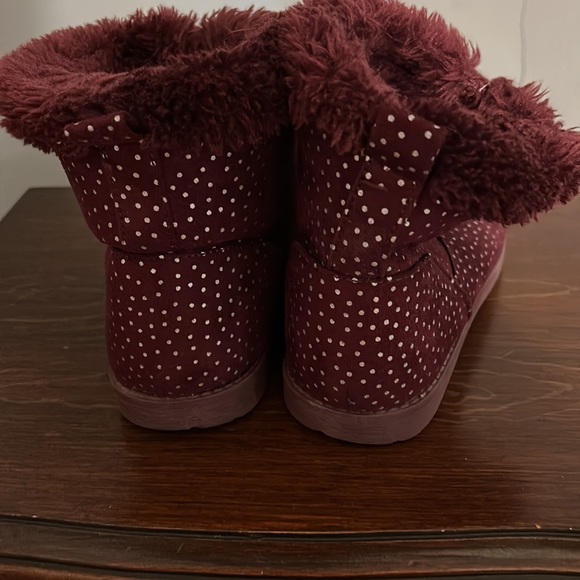 Girls Maroon and Silver Polka Dot Fur Lined Boots 3 - Picture 3 of 5
